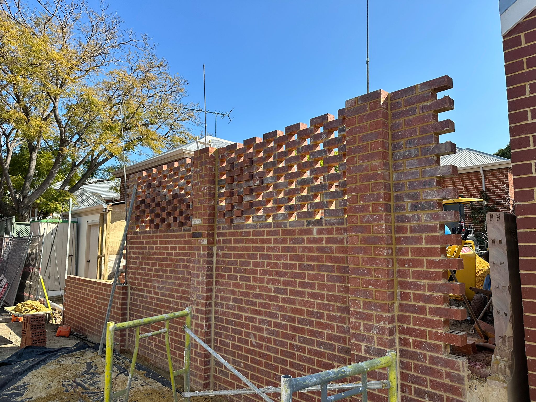 Kershaw St Subiaco in-and-out bond boundary wall photo 1